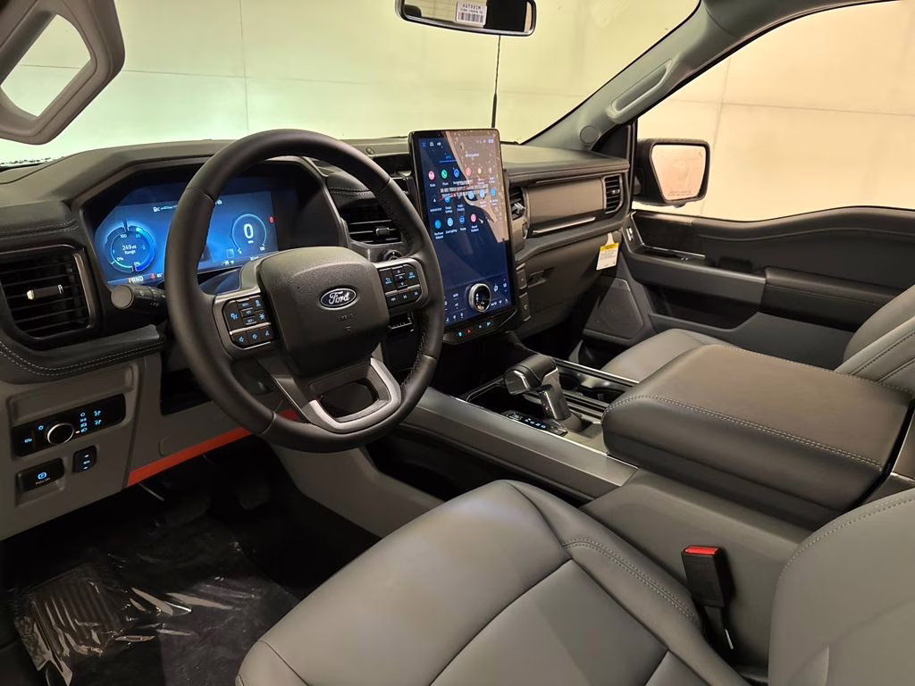 2025 Agate Black Metallic Ford F-150 Lightning Flash AWD Truck