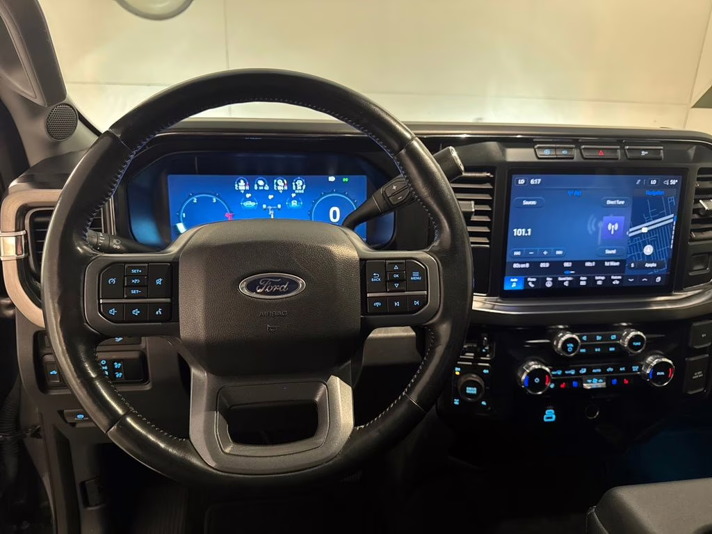 2024 Carbonized Gray Metallic Ford Super Duty F-250 SRW Lariat 4X4 Truck