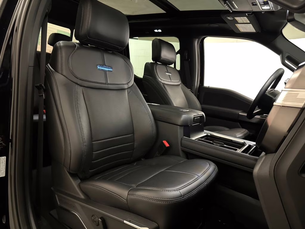 2026 Agate Black Metallic Ford Super Duty F-250 SRW Platinum 4X4 Truck