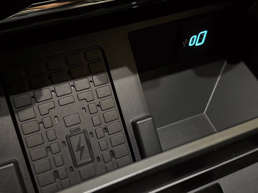 2026 Glacier Gray Metallic Tri-Coat Ford Super Duty F-250 SRW Lariat 4X4 Truck