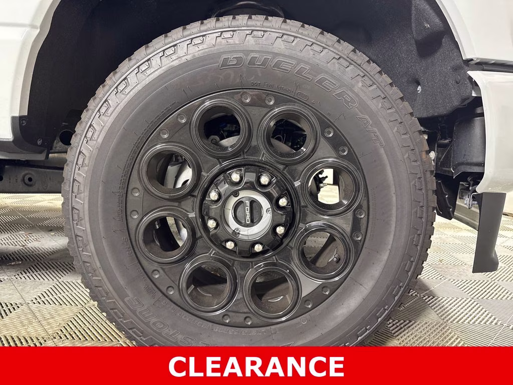 2026 Avalanche Ford Super Duty F-250 SRW Lariat 4X4 Truck