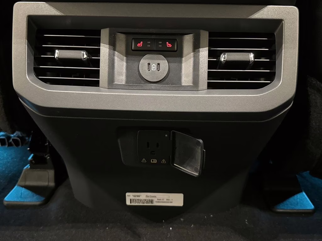 2026 Ruby Red Metallic Tinted Clearcoat Ford Super Duty F-250 SRW Lariat 4X4 Truck