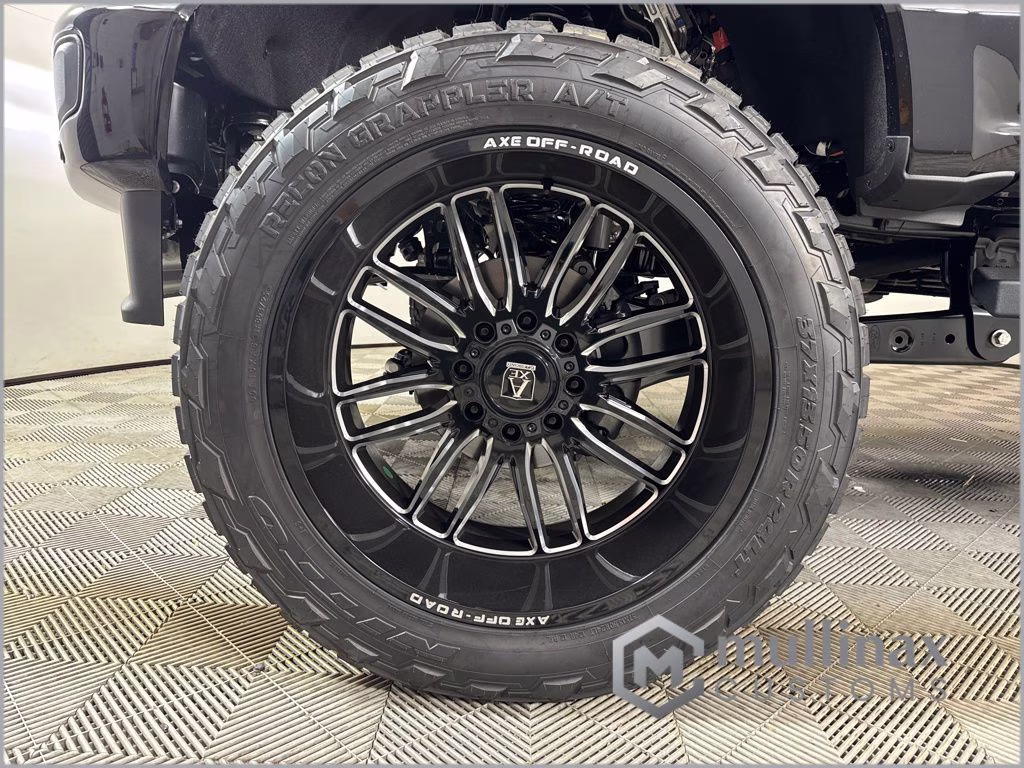 2026 Agate Black Metallic Ford Super Duty F-250 SRW Lariat 4X4 Truck
