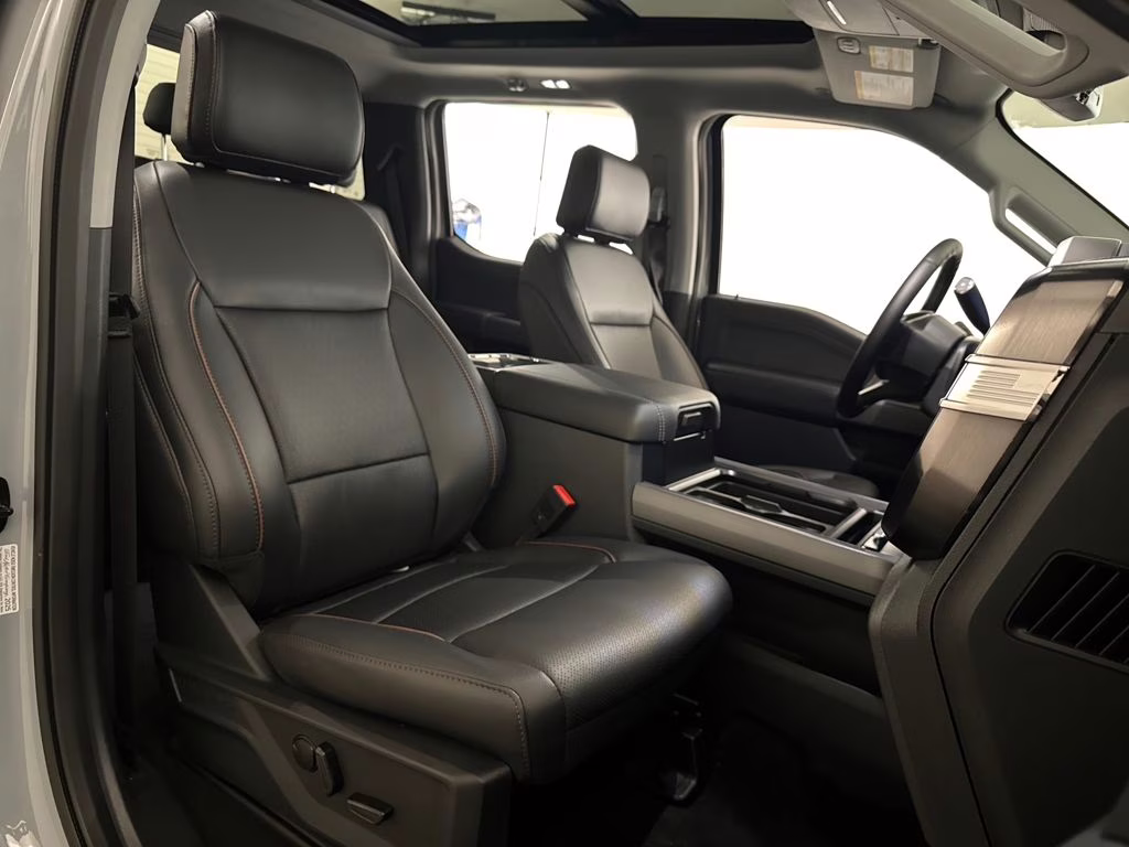 2026 Glacier Gray Metallic Tri-Coat Ford Super Duty F-250 SRW Lariat 4X4 Truck