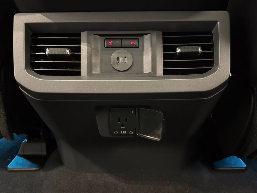 2026 Agate Black Metallic Ford Super Duty F-250 SRW Lariat 4X4 Truck