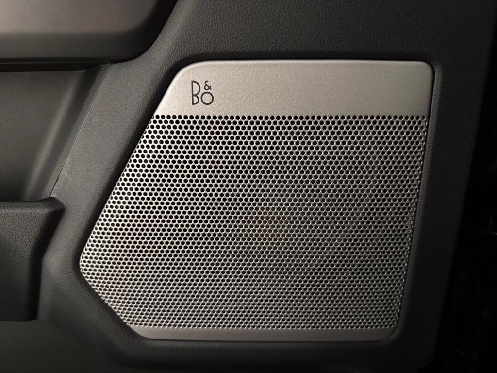 2026 Agate Black Metallic Ford Super Duty F-250 SRW Lariat 4X4 Truck