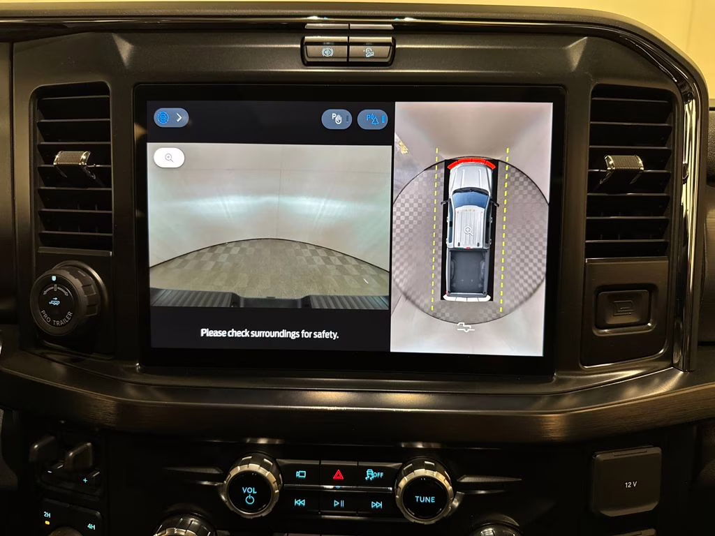 2026 Agate Black Metallic Ford Super Duty F-250 SRW Lariat 4X4 Truck