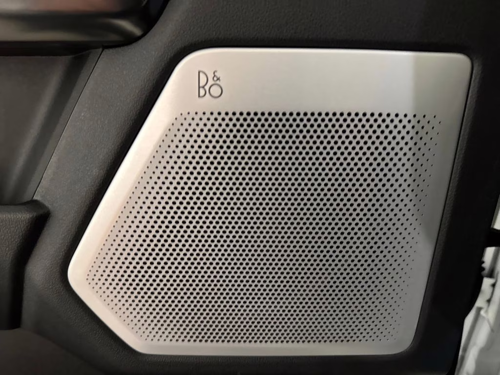 2026 Star White Metallic Tri-Coat Ford Super Duty F-350 SRW Platinum 4X4 Truck