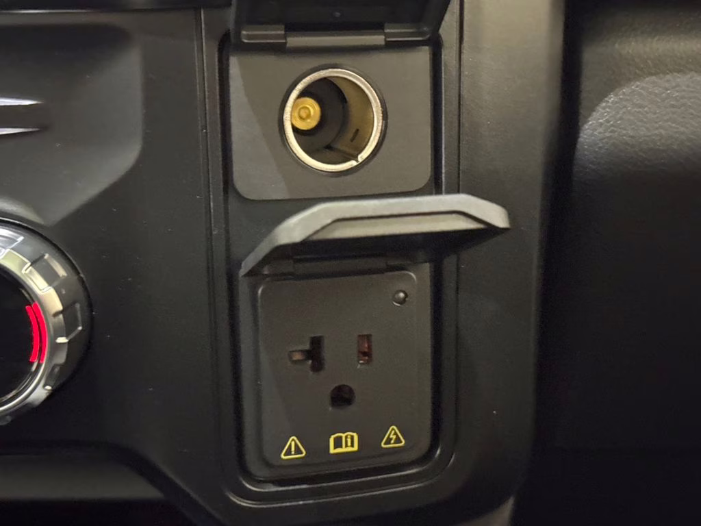 2026 Star White Metallic Tri-Coat Ford Super Duty F-350 SRW Platinum 4X4 Truck