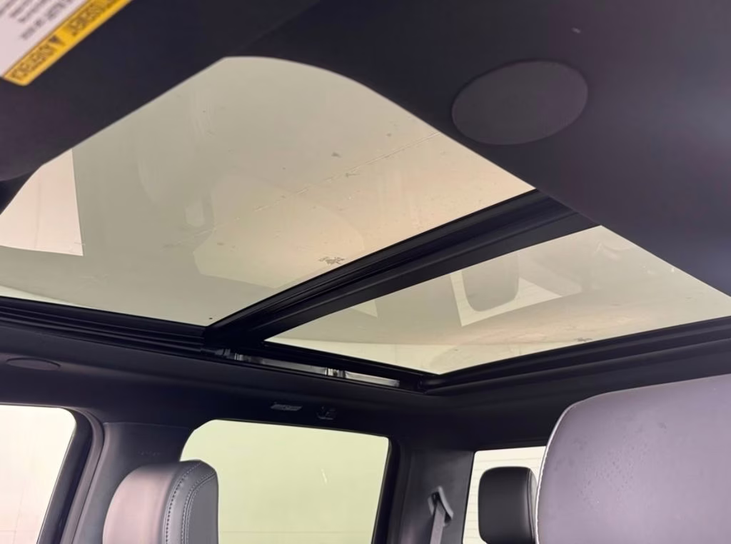 2026 Agate Black Metallic Ford Super Duty F-350 DRW Platinum 4X4 Truck