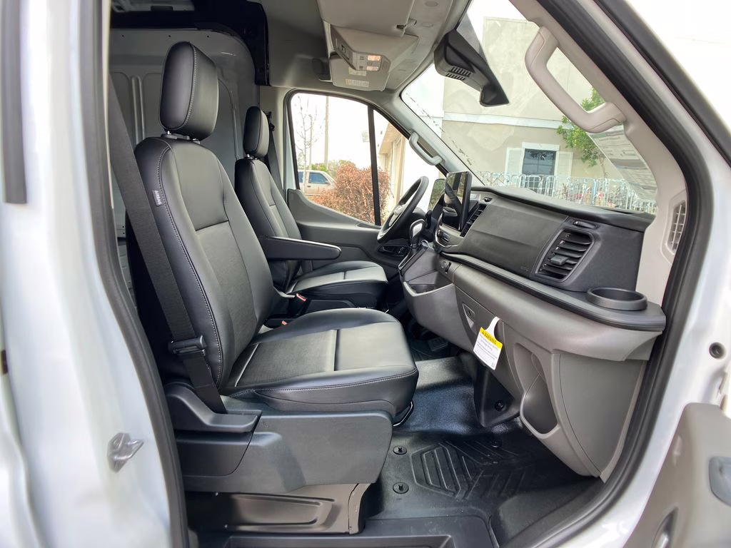 2026 Oxford White Ford Transit-250 Base RWD Van