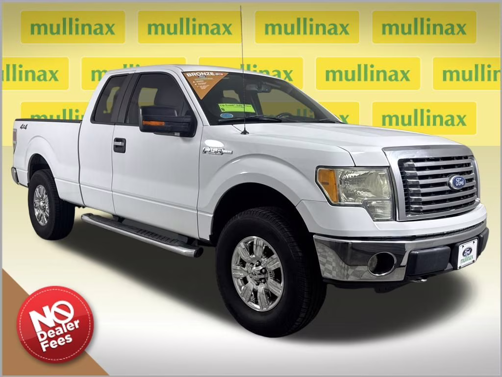 2010 Oxford White Ford F-150 XLT 4X4 Truck