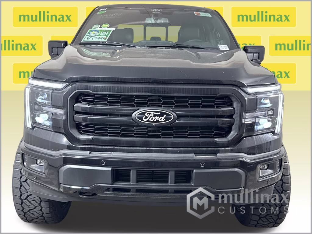 2025 Agate Black Metallic Ford F-150 Lariat 4X4 Truck