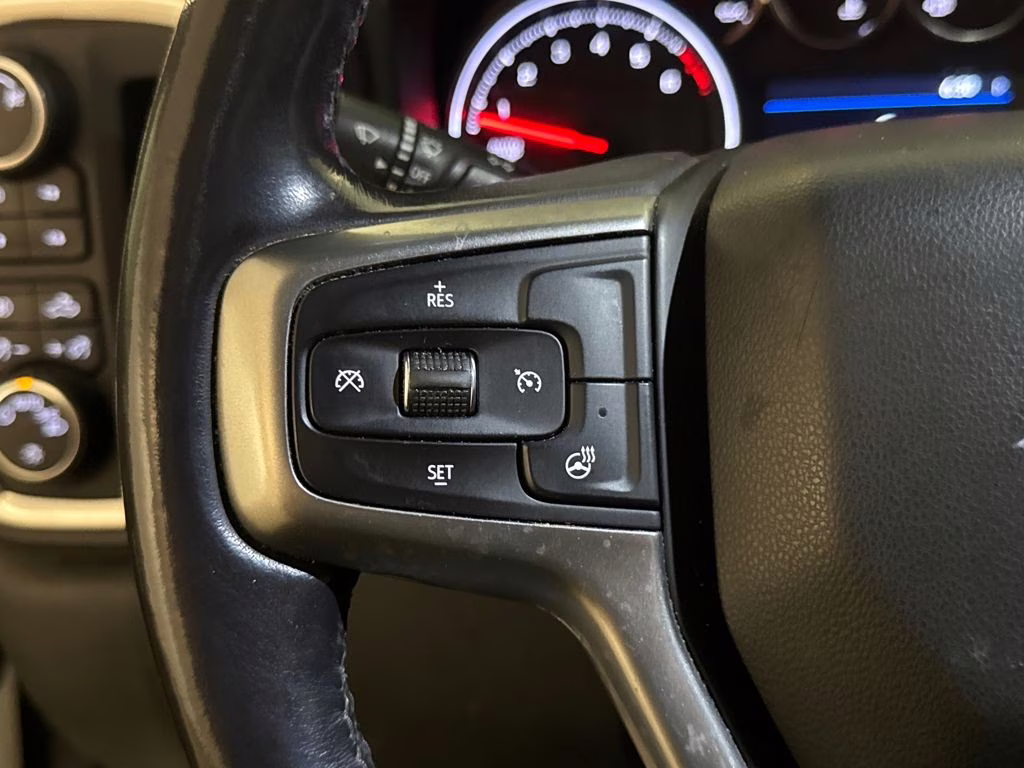 2019 Summit White Chevrolet Silverado 1500 RST 4X4 Truck