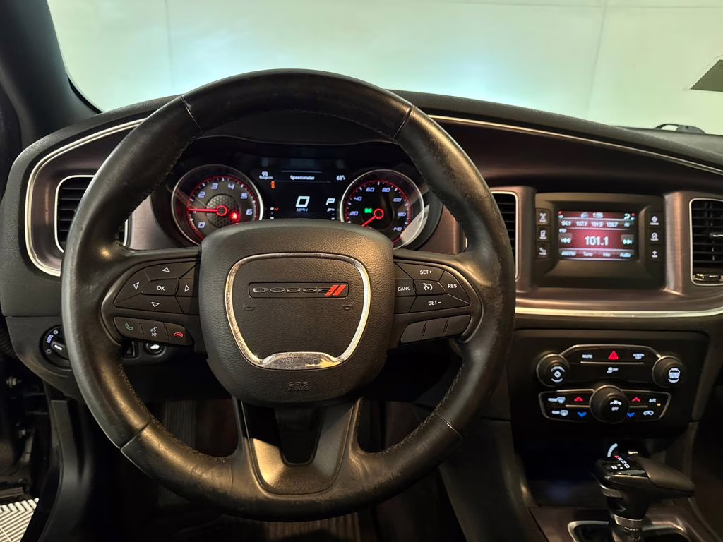 2017 Pitch Black Clearcoat Dodge Charger SE RWD Sedan