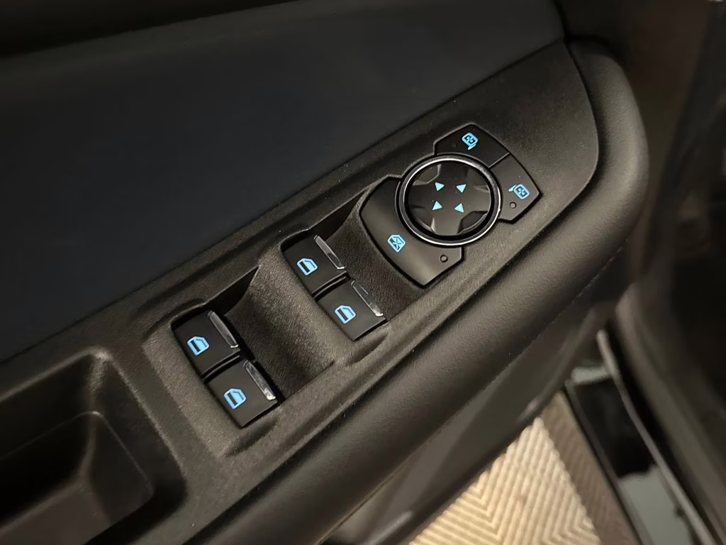 2024 Black Metallic Ford Edge SEL AWD SUV