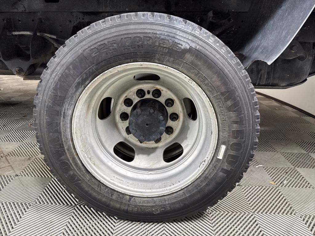 2016 Bright White Clearcoat Ram 4500HD Tradesman 4X4 Truck