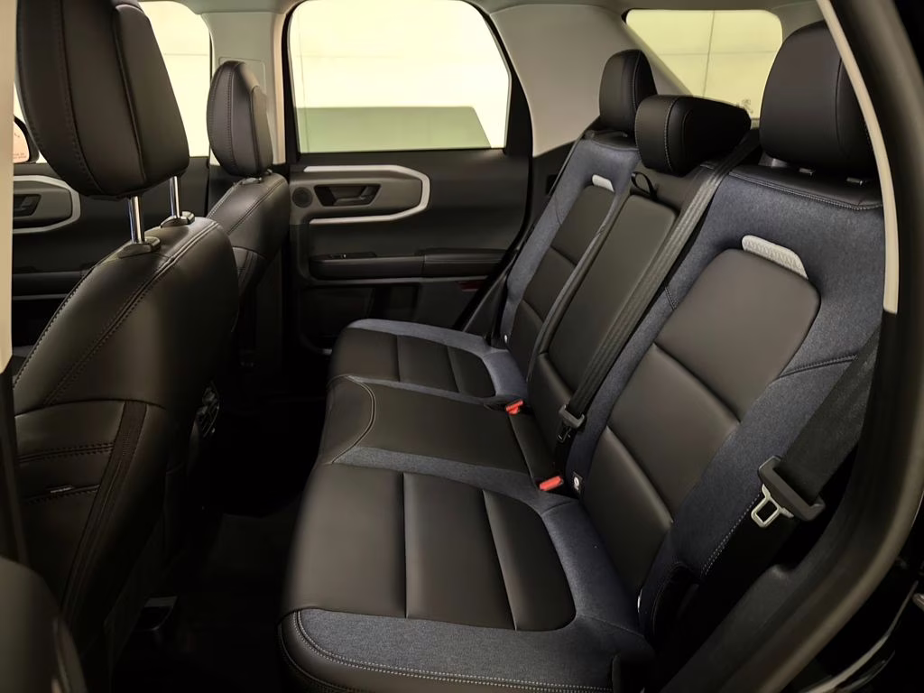 2025 Shadow Black Ford Bronco Sport Outer Banks 4X4 SUV