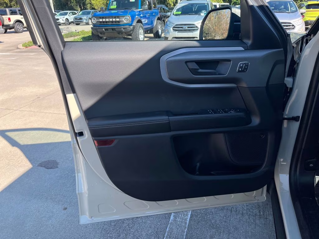 2025 Desert Sand Ford Bronco Sport Outer Banks 4X4 SUV