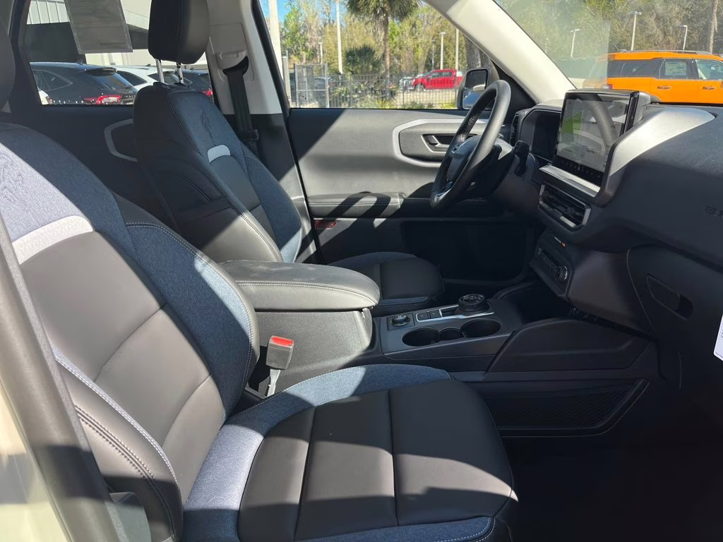 2025 Desert Sand Ford Bronco Sport Outer Banks 4X4 SUV