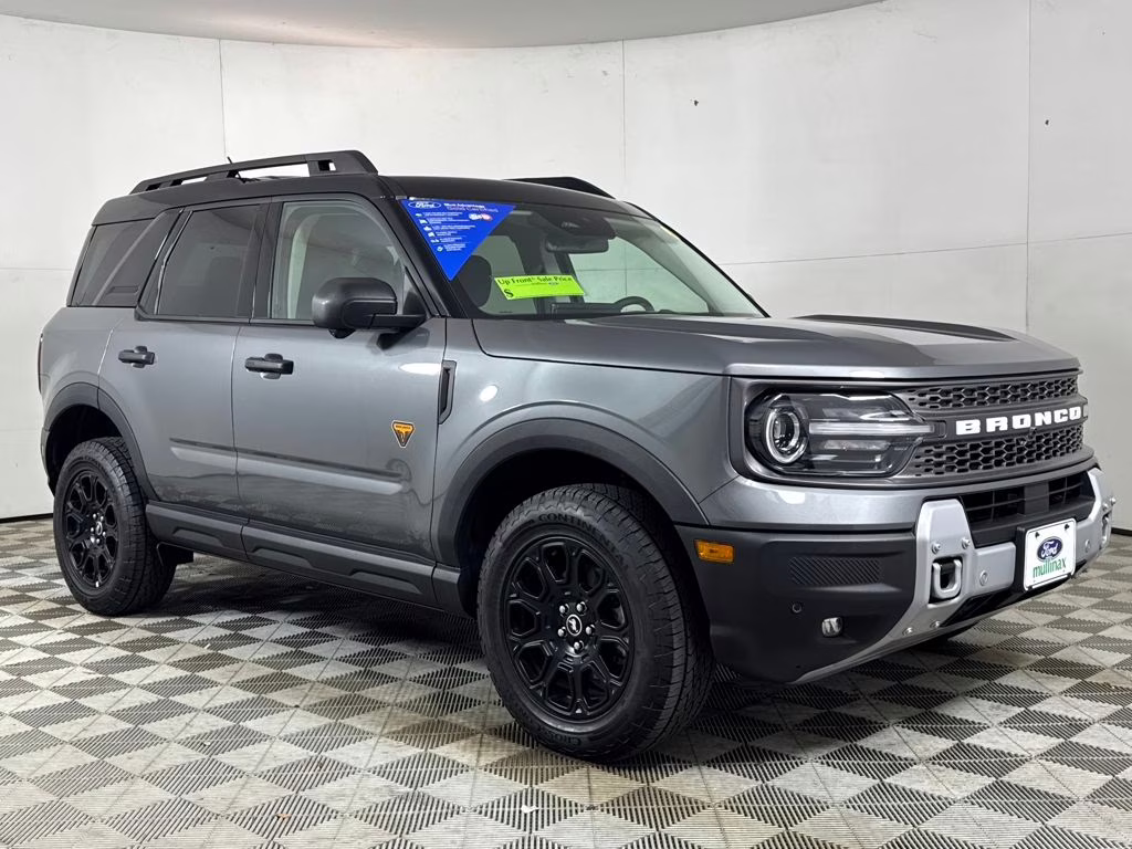 2025 Gray Metallic Ford Bronco Sport Badlands 4X4 SUV
