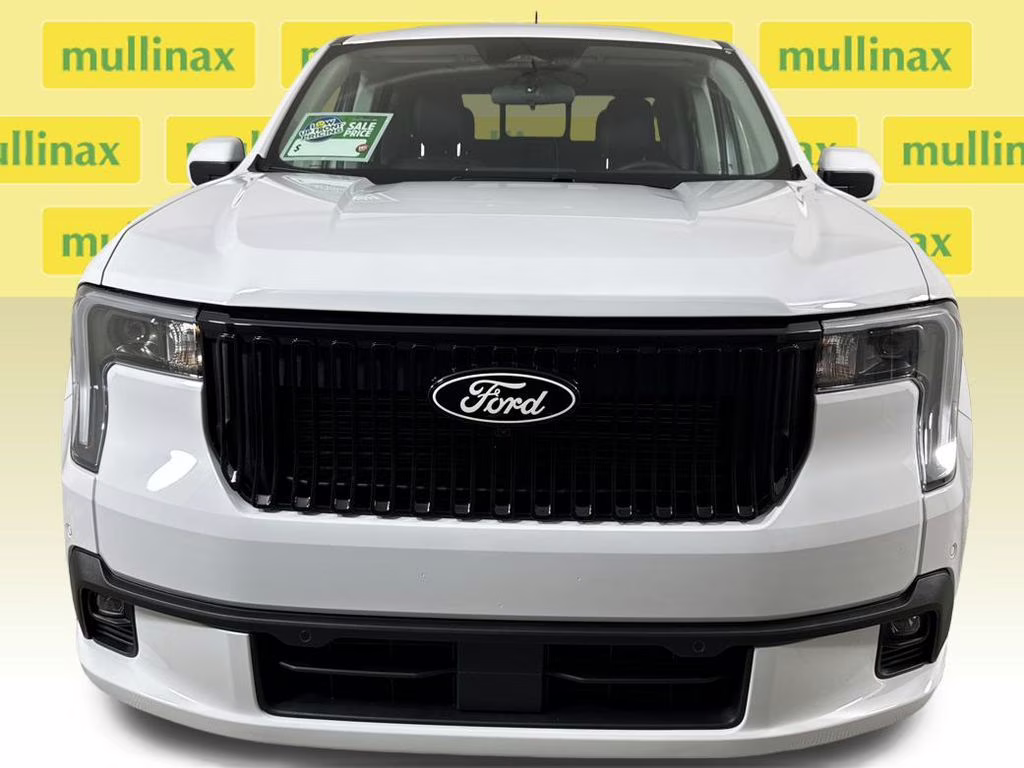 2025 Oxford White Ford Maverick LOBO AWD Truck