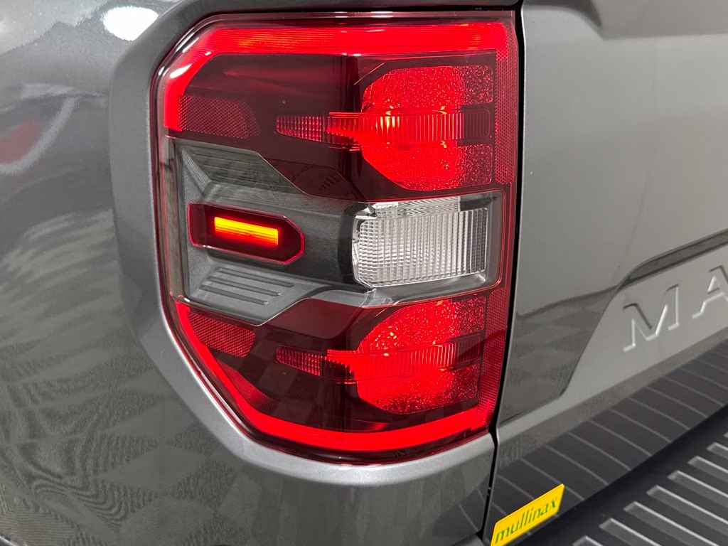 2025 Gray Metallic Ford Maverick Lariat AWD Truck