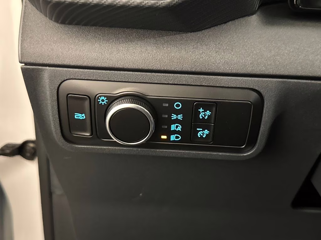 2026 Oxford White Ford Mustang EcoBoost RWD Coupe