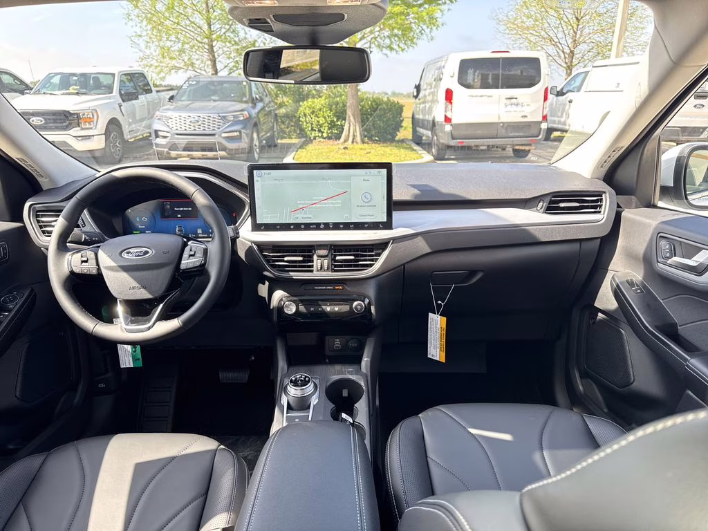 2025 White Metallic Ford Escape Plug-In Hybrid Base FWD SUV