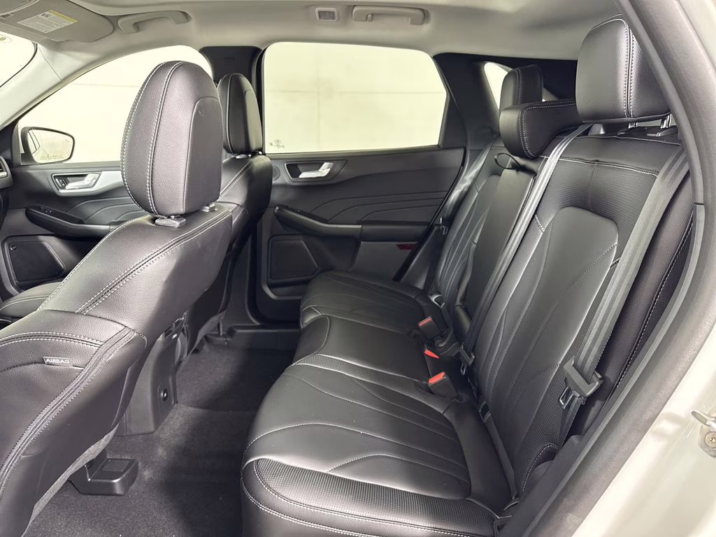 2025 White Metallic Ford Escape Plug-In Hybrid Base FWD SUV