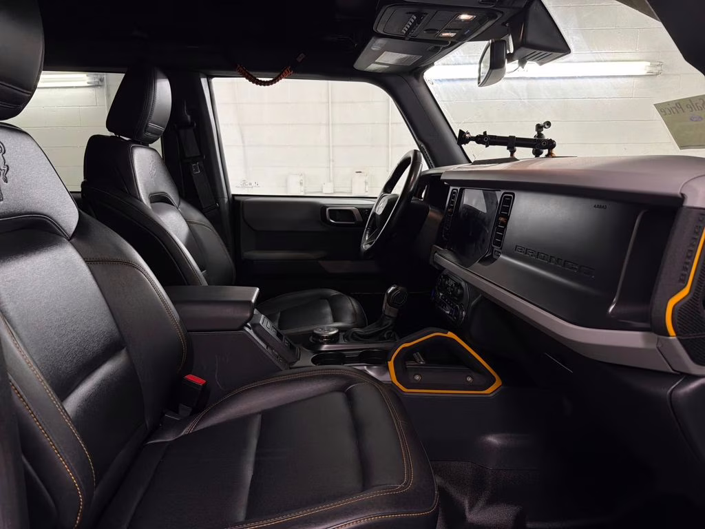 2023 Carbonized Gray Metallic Ford Bronco Badlands 4X4 SUV