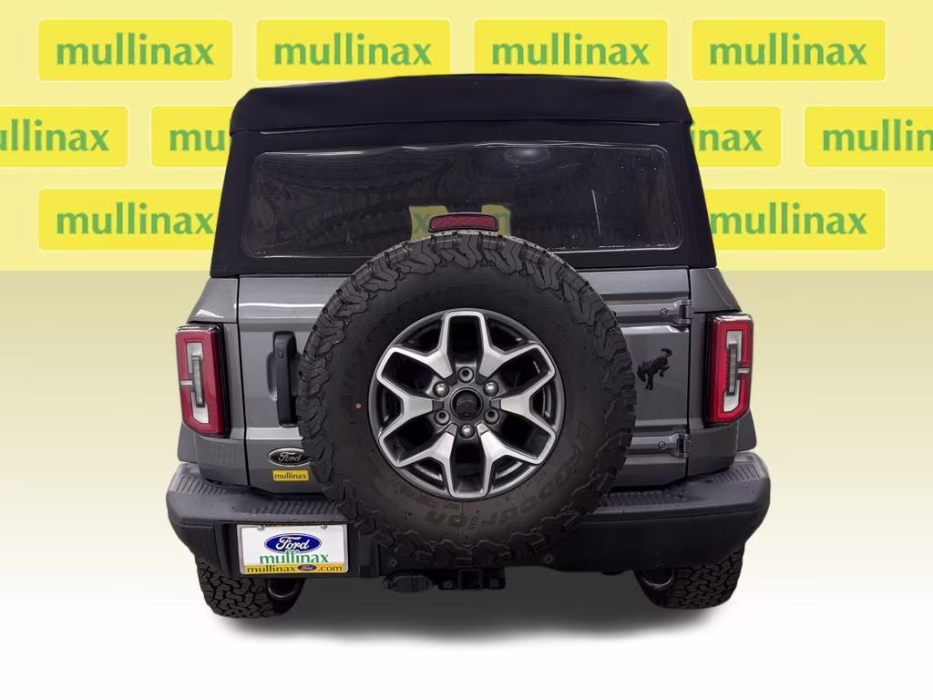2023 Carbonized Gray Metallic Ford Bronco Badlands 4X4 SUV