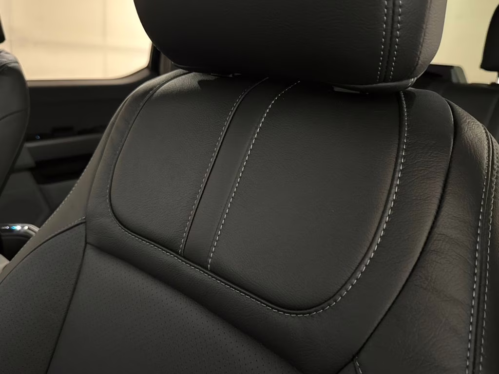 2026 Agate Black Metallic Ford Super Duty F-250 SRW XLT 4X4 Truck