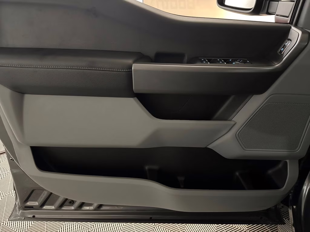 2026 Carbonized Gray Metallic Ford Super Duty F-250 SRW XLT 4X4 Truck