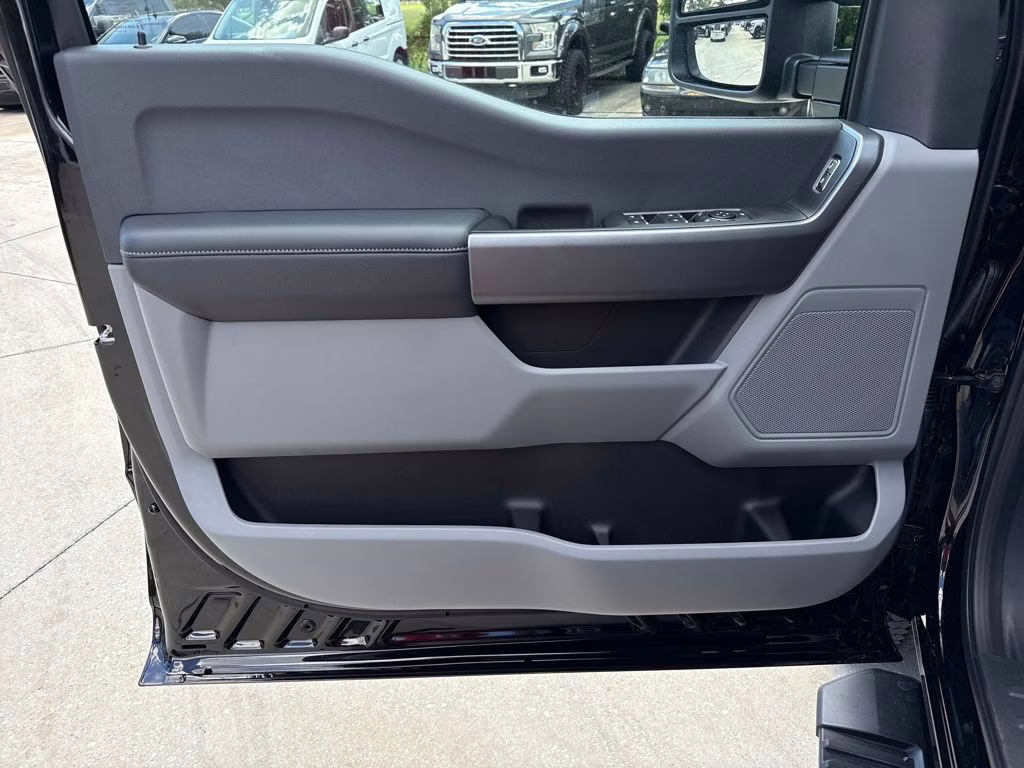 2026 Agate Black Metallic Ford Super Duty F-250 SRW STX FX4 DSI LIFTED & RIMS 4X4 Truck