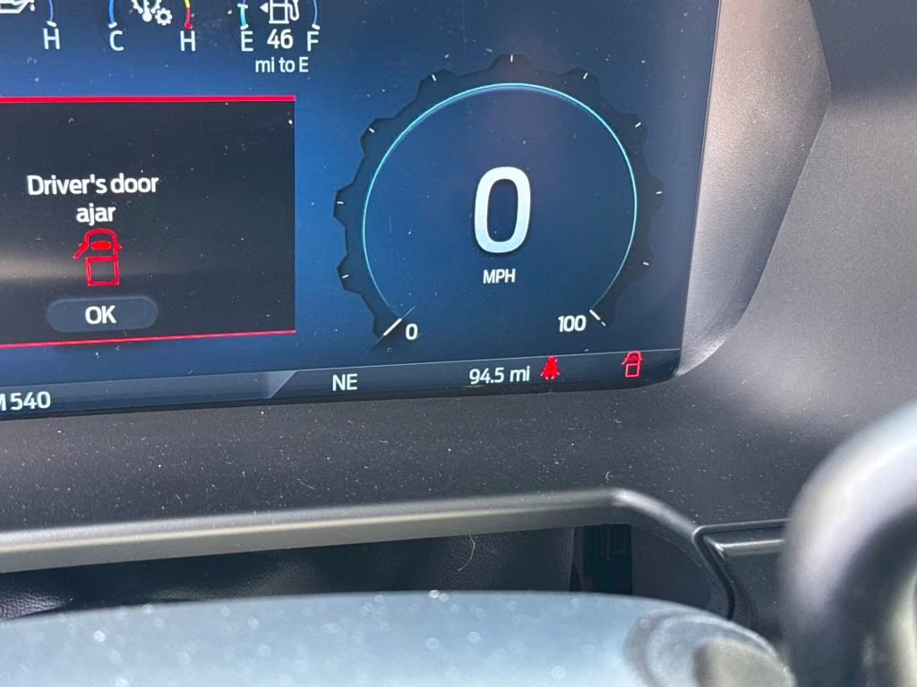 2025 Oxford White Ford Super Duty F-250 SRW XLT BLACKWIDOW 4X4 Truck