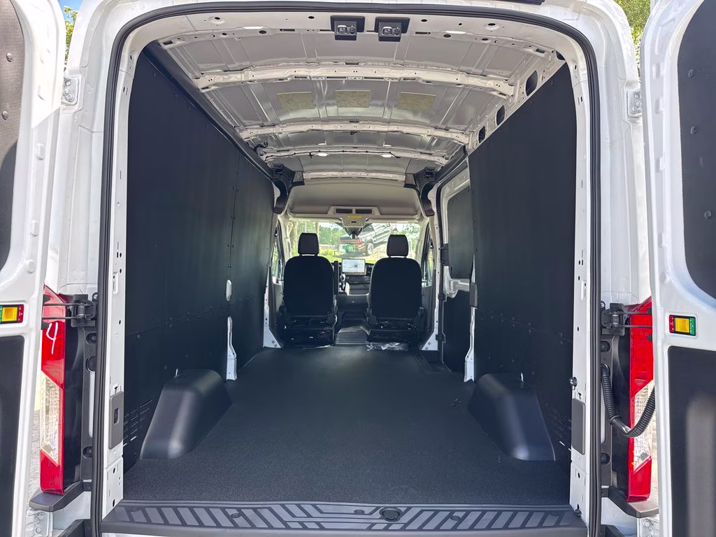 2026 Oxford White Ford Transit-250 Base RWD Van