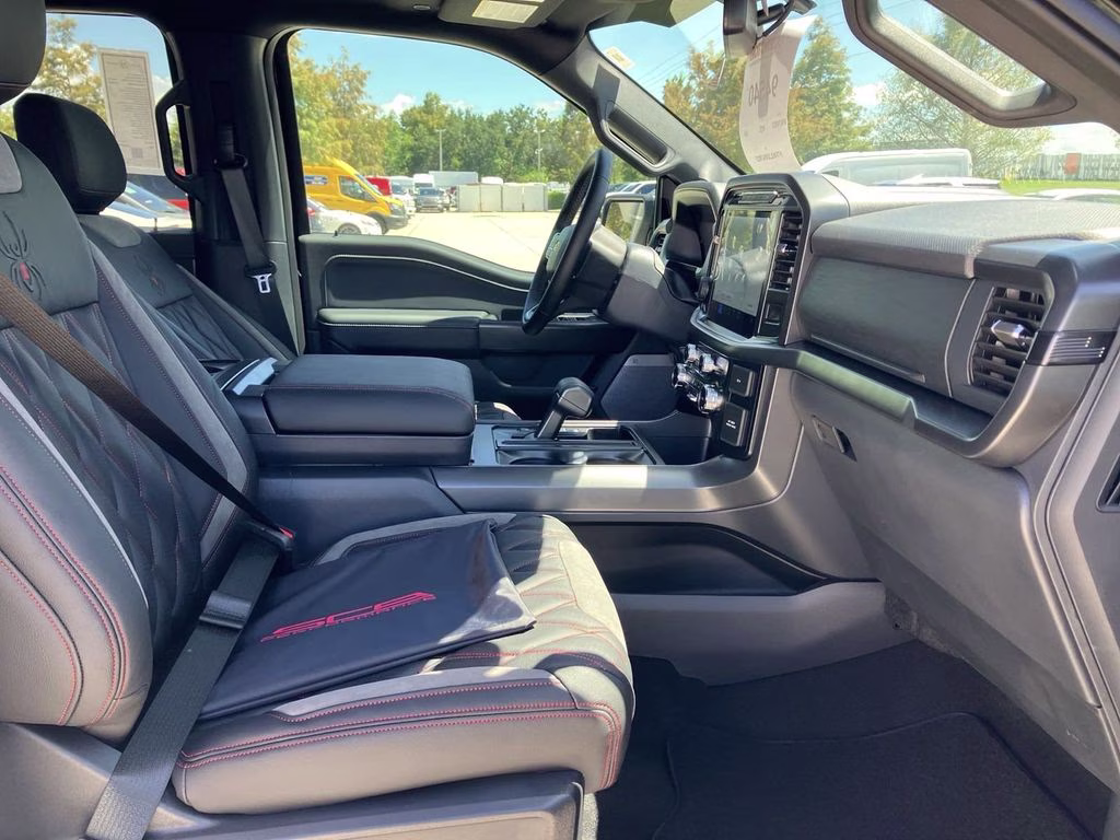 2024 Agate Black Metallic Ford F-150 XLT BLACKWIDOW 4X4 Truck