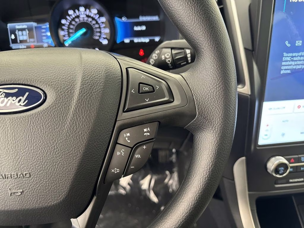 2024 Atlas Blue Metallic Ford Edge SE AWD SUV