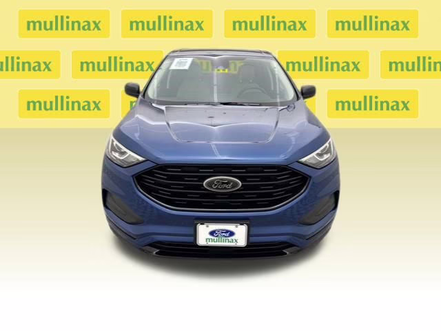 2024 Atlas Blue Metallic Ford Edge SE AWD SUV
