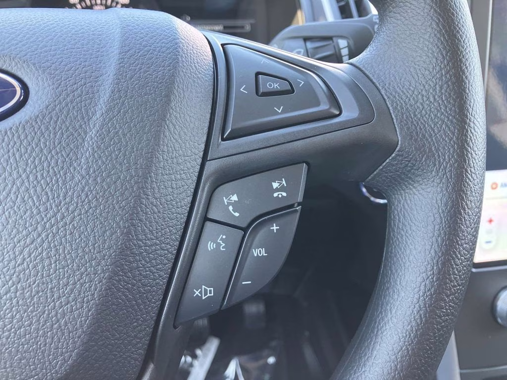 2024 Carbonized Gray Metallic Ford Edge SE AWD SUV