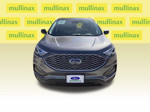 2024 Carbonized Gray Metallic Ford Edge SE AWD SUV