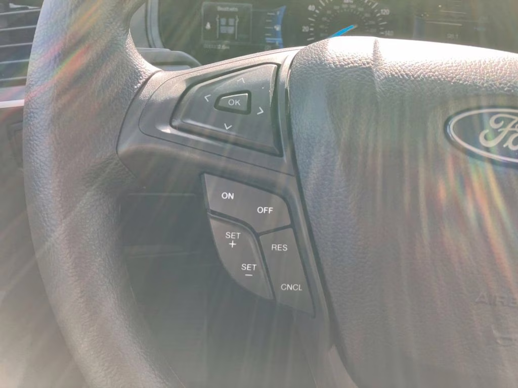 2024 Atlas Blue Metallic Ford Edge SE AWD SUV