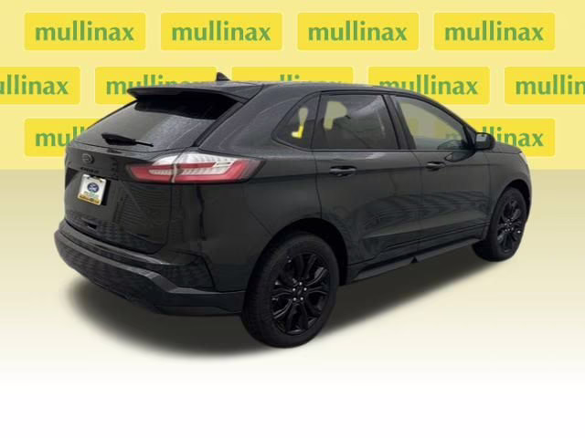 2024 Forged Green Metallic Ford Edge SE AWD SUV