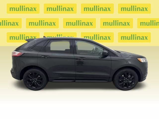 2024 Forged Green Metallic Ford Edge SE AWD SUV