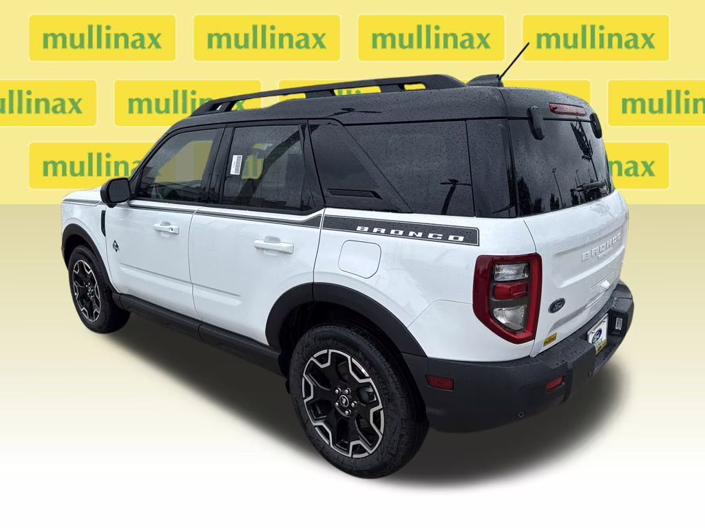 2025 Oxford White Ford Bronco Sport Outer Banks 4X4 SUV
