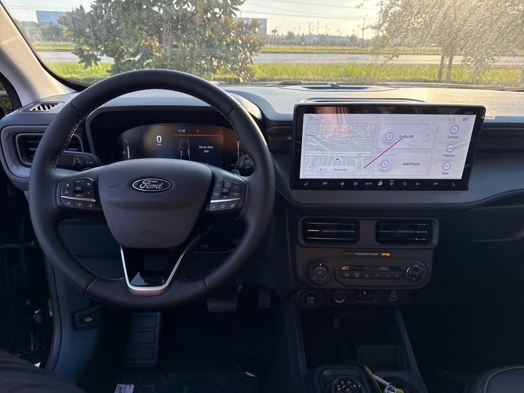 2025 Shadow Black Ford Maverick Lobo High AWD Truck