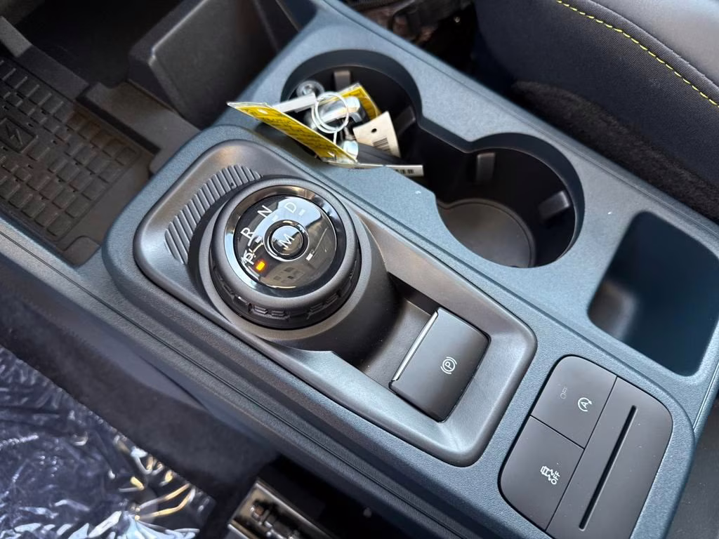 2025 Shadow Black Ford Maverick Lobo High AWD Truck