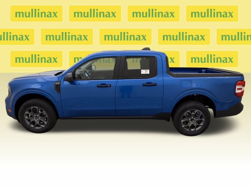 2025 Velocity Blue Ford Maverick XLT FWD Truck