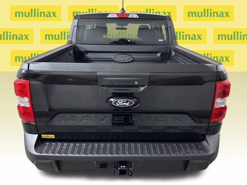 2025 Shadow Black Ford Maverick XLT FWD Truck